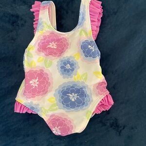 Gymboree swimsuit, size 0-3 months like new, worn once.